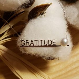 Vantel Pearl's Inspirations Necklace